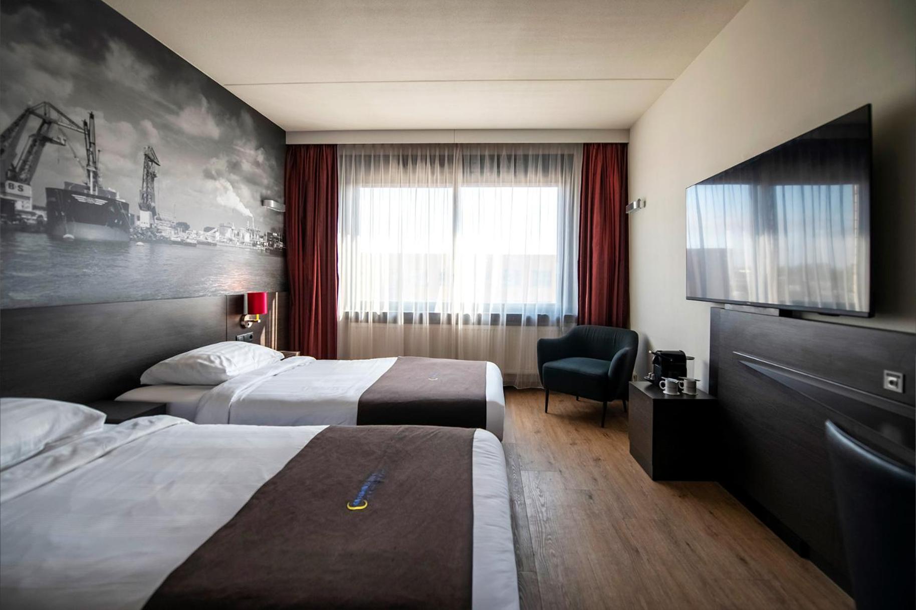 Bastion Hotel Rotterdam Alexander Екстериор снимка